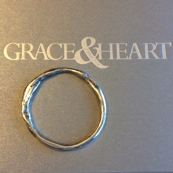 Grace&Heart Eternity Circle - Picture 4 of 6